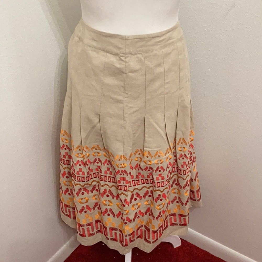 NWT Nygard Tan + Red & Orange Embroidered Design Midi Skirt Size 16 - Picture 4 of 12